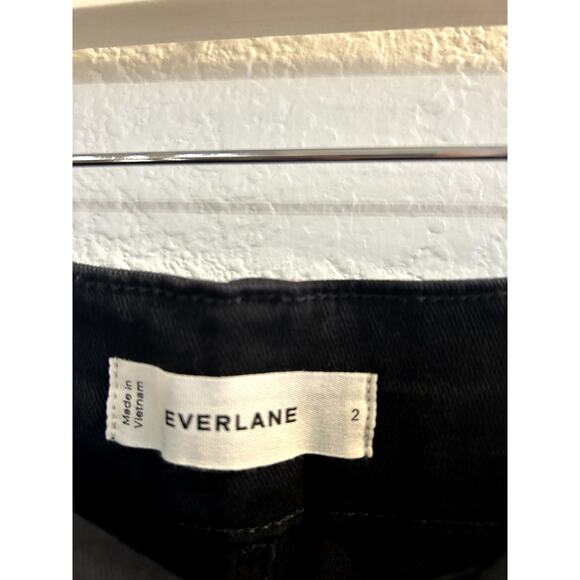 Everlane The Organic Straight-Leg Pant in Black 2 - Picture 7 of 10